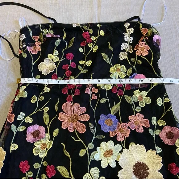 NWOT Lulus Thriving Energy Black 3D Floral Embroidered Lace-Up Midi Dress - Picture 13 of 13